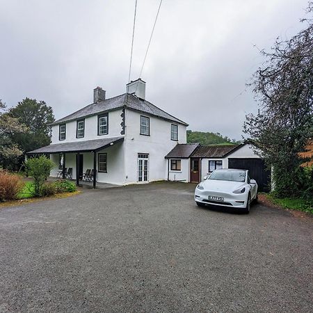 Aberhiriath Hall - The Old Georgian Manor House By The River Dyfi Cemmaes Exterior photo